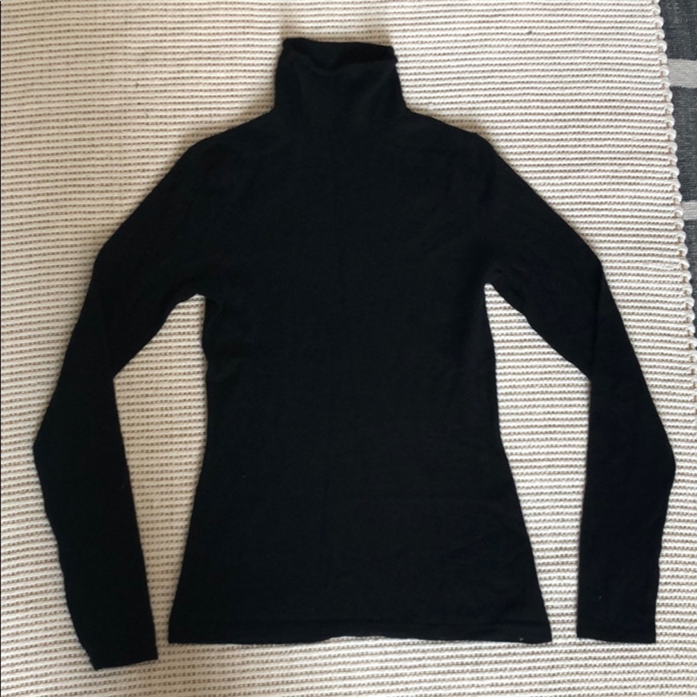 Elie Tahari Cashmere Turtleneck Sweater, Size S